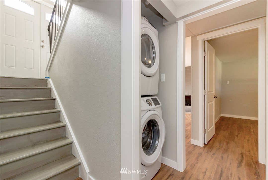 4132 Northeast 10th Street Renton, WA 98059 - Photo 19 of 25