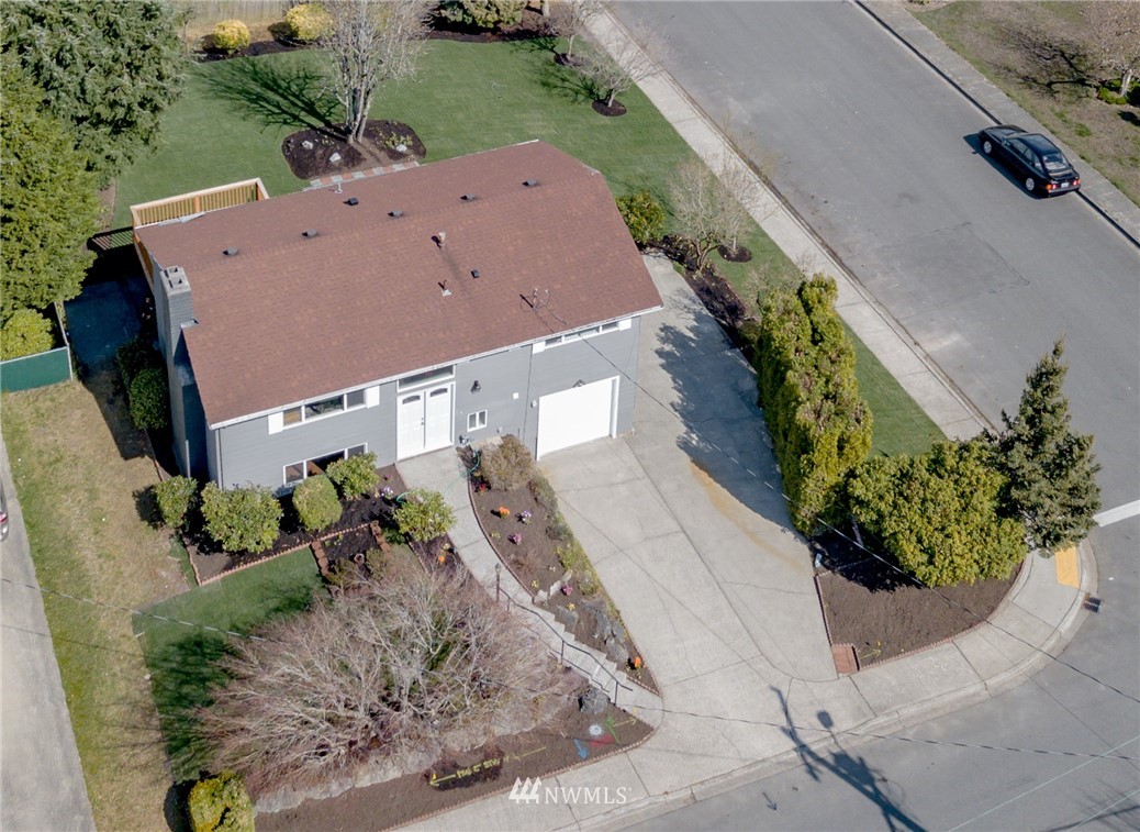 4132 Northeast 10th Street Renton, WA 98059 - Photo 25 of 25