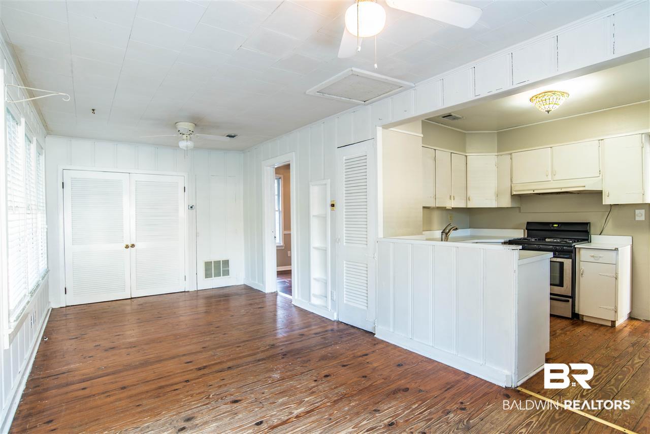1701 Laurel Street Mobile, AL 36604 - Photo 9 of 18