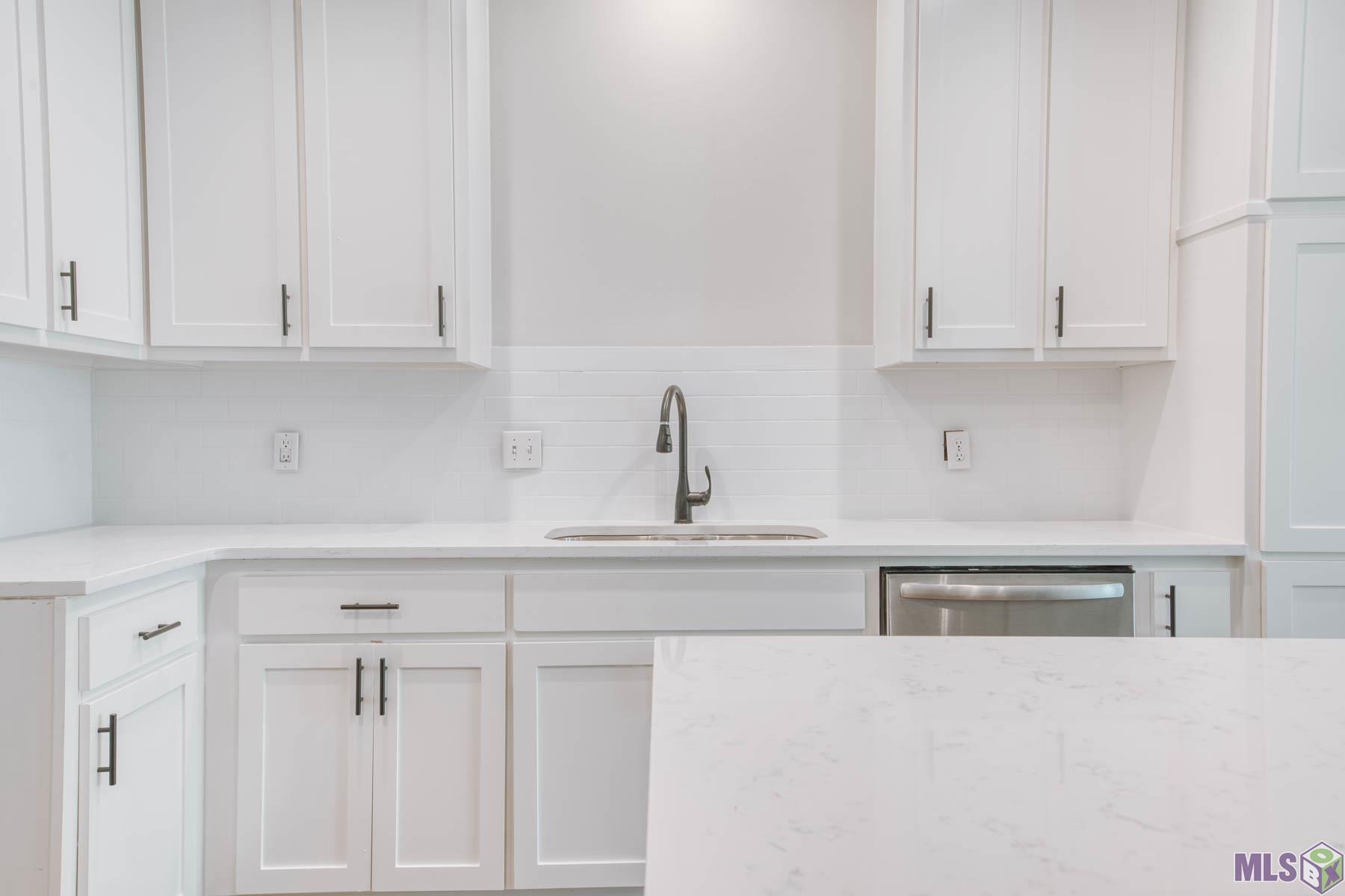 8739 Lockhart Road, Unit 1C Denham Springs, LA 70726 - Photo 3 of 7