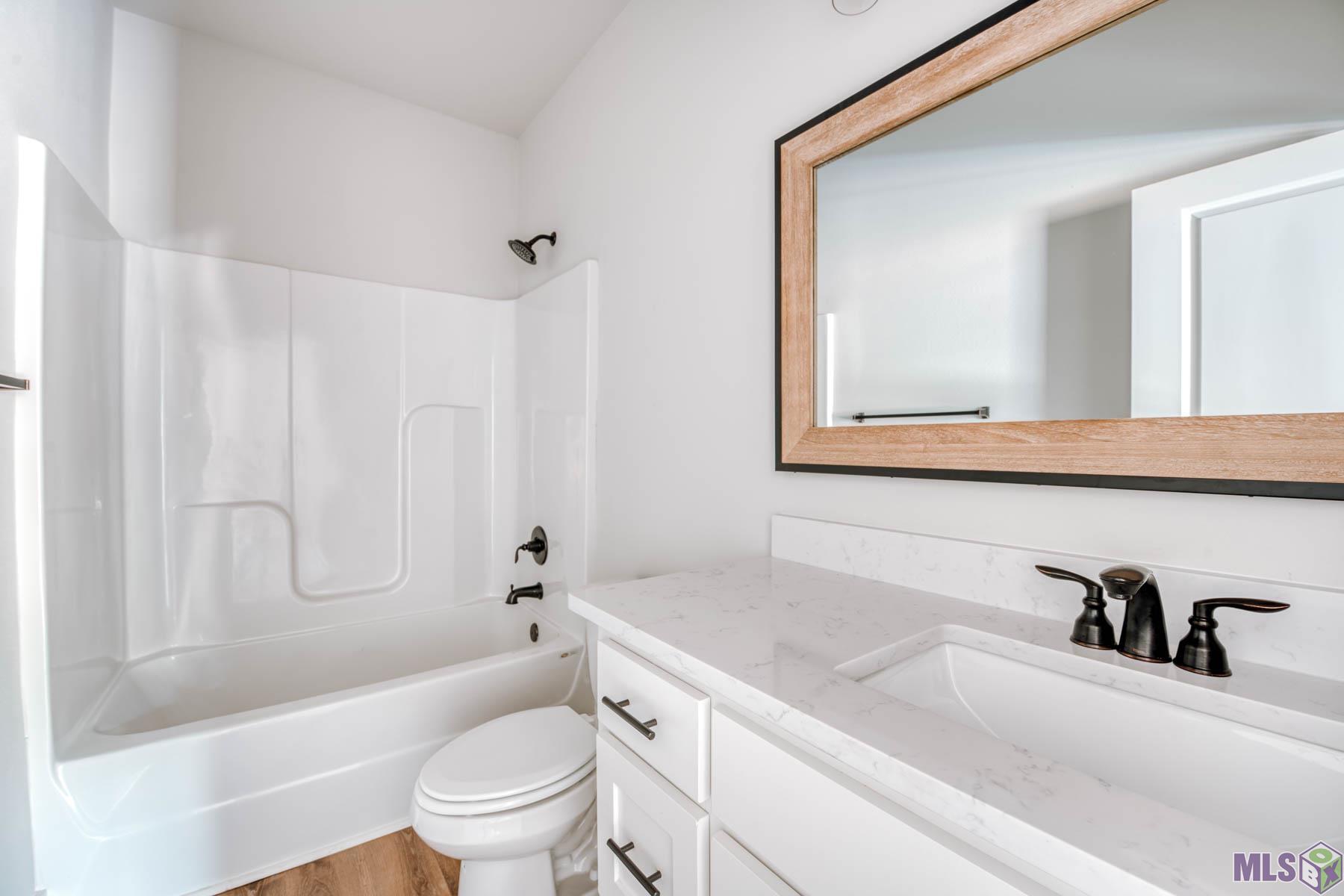 8739 Lockhart Road, Unit 1C Denham Springs, LA 70726 - Photo 5 of 7