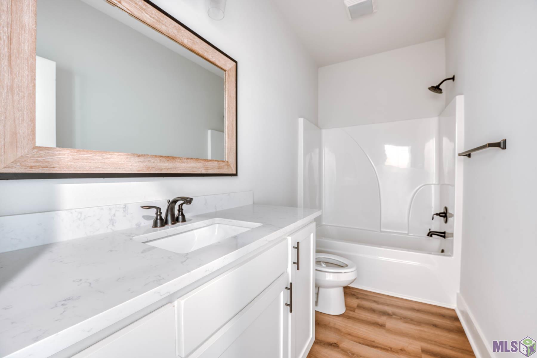 8739 Lockhart Road, Unit 1C Denham Springs, LA 70726 - Photo 6 of 7