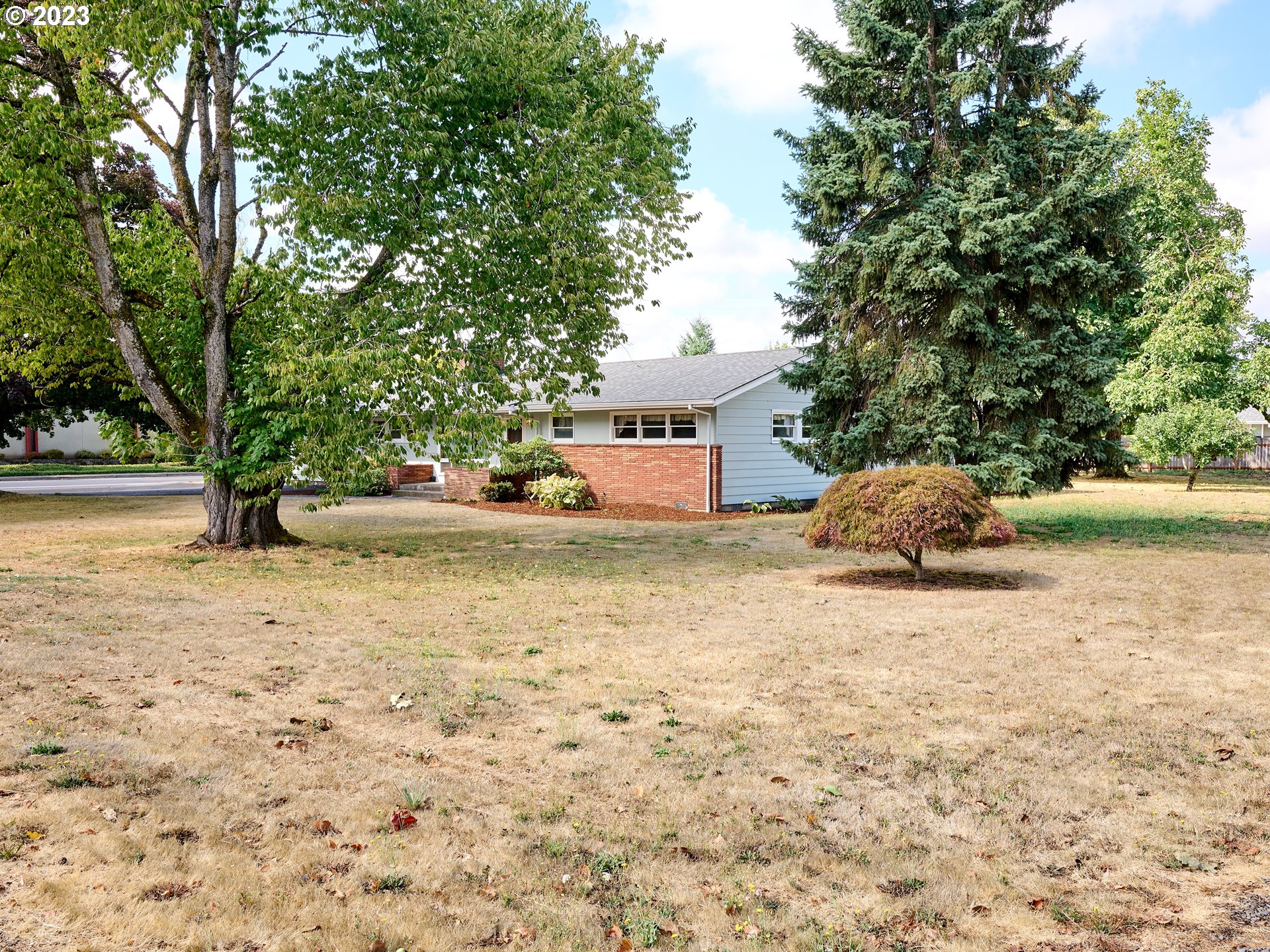2523 North Boones Ferry Road Woodburn, OR 97071 - Photo 28 of 46 Gallery Image 28
