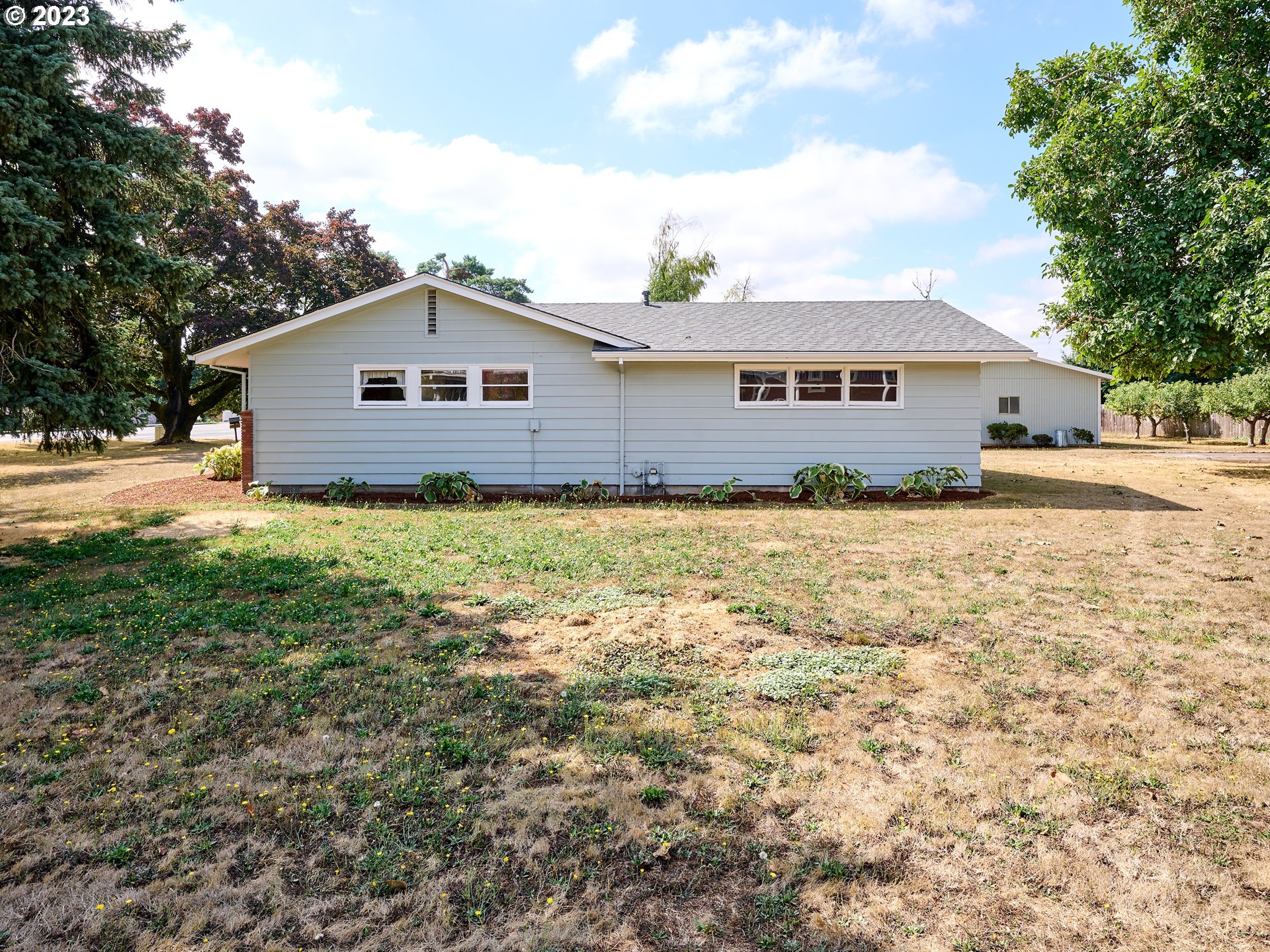 2523 North Boones Ferry Road Woodburn, OR 97071 - Photo 30 of 46 Gallery Image 30