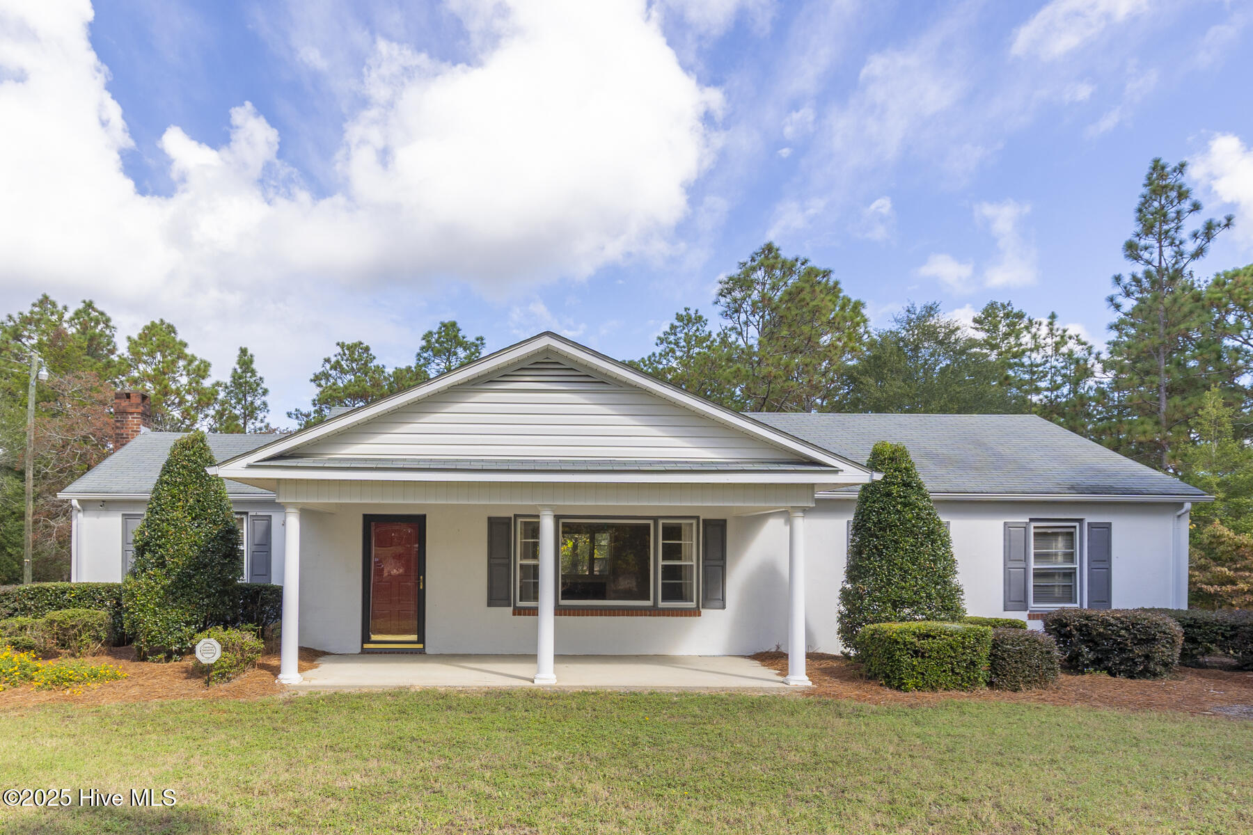 6215 Highway 211 West End, NC 27376 - Photo 1 of 30 front1