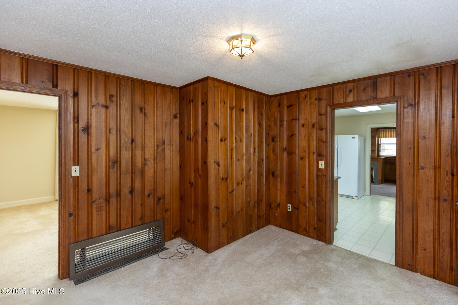 6215 Highway 211 West End, NC 27376 - Photo 16 of 30 office-den2