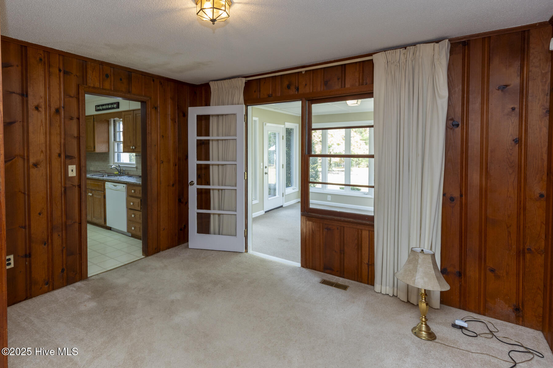 6215 Highway 211 West End, NC 27376 - Photo 17 of 30 office-den1