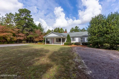 $345,000 | 6215 Highway 211, West End, NC 27376
