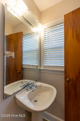 $345,000 | 6215 Highway 211, West End, NC 27376