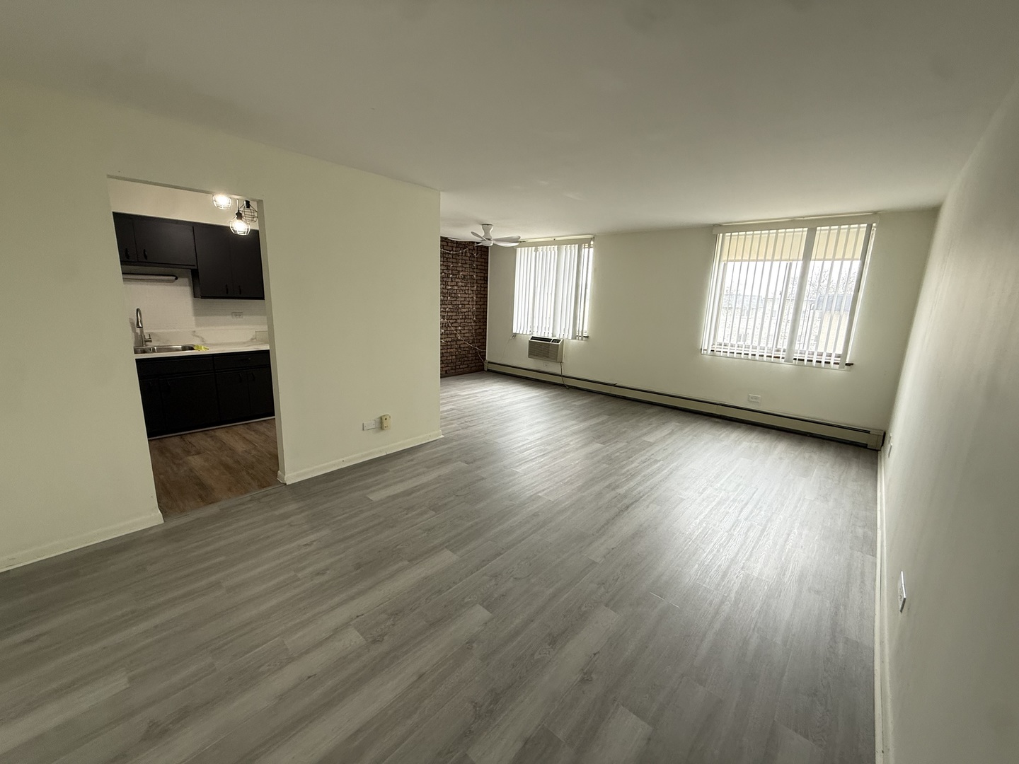 9720 South Pulaski Road, Unit 308 Oak Lawn, IL 60453 - Photo 5 of 7
