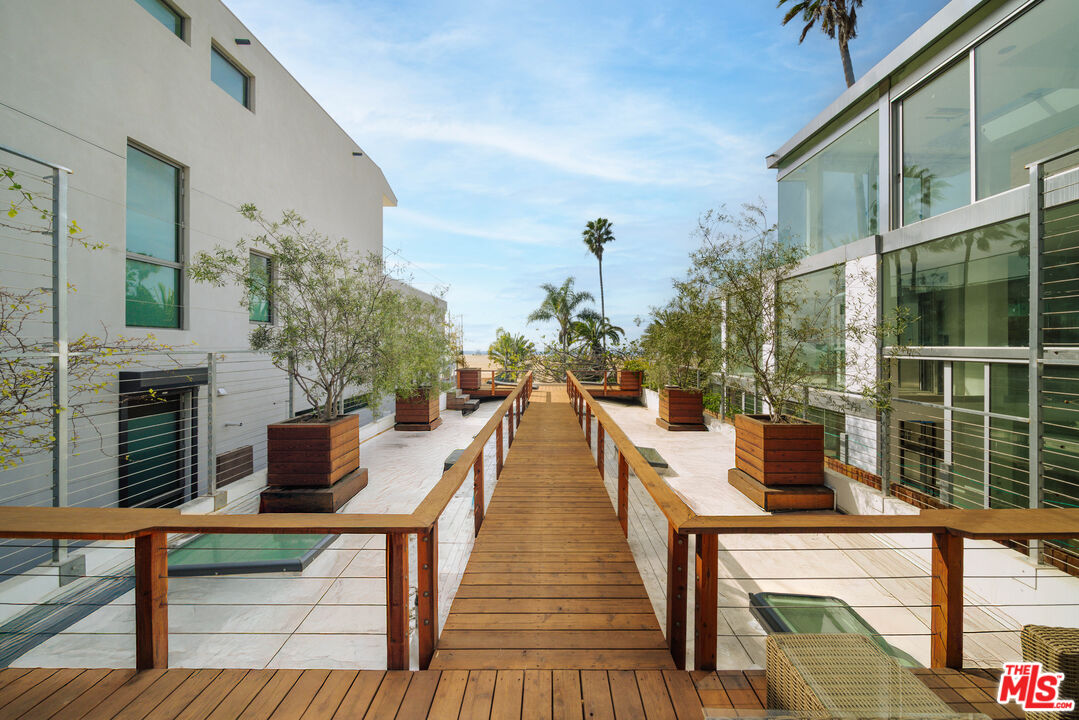 936 Palisades Beach Road Santa Monica, CA 90403 - Photo 18 of 31 a view of a balcony with chairs