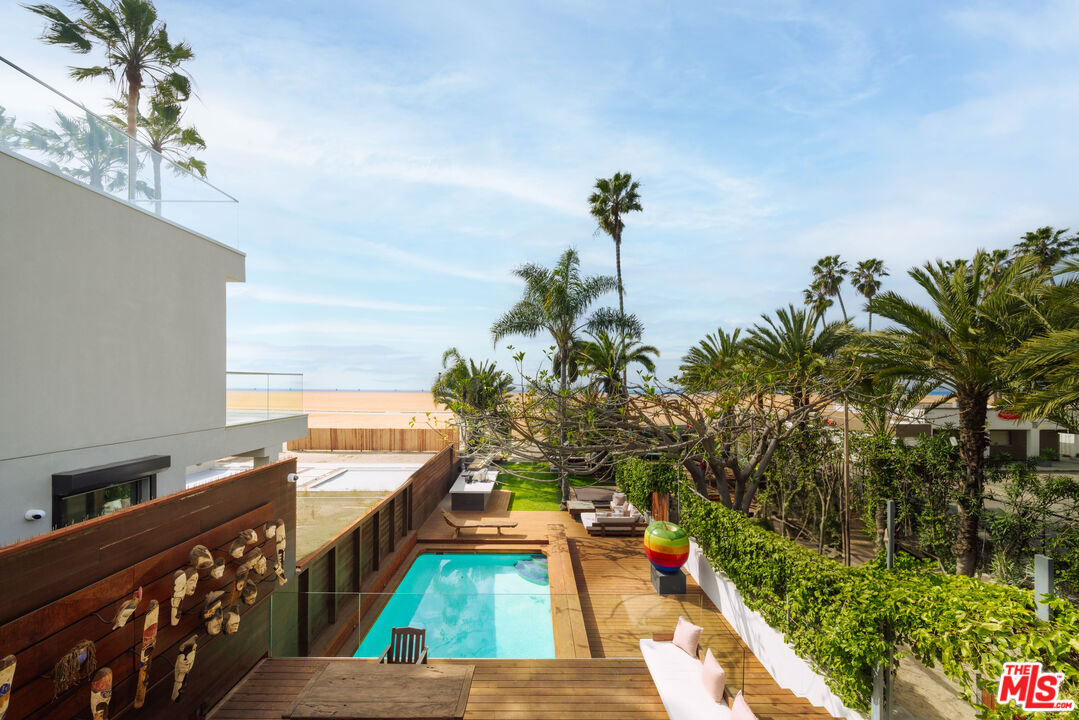 936 Palisades Beach Road Santa Monica, CA 90403 - Photo 21 of 31 a view of swimming pool with seating area