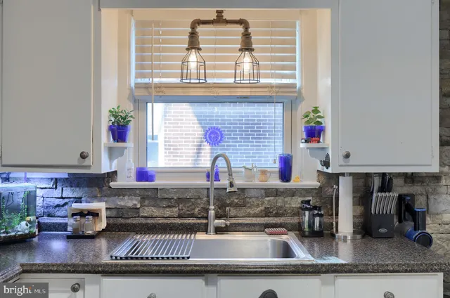 $239,900 | 1870 North Susquehanna Trail, York, PA 17404