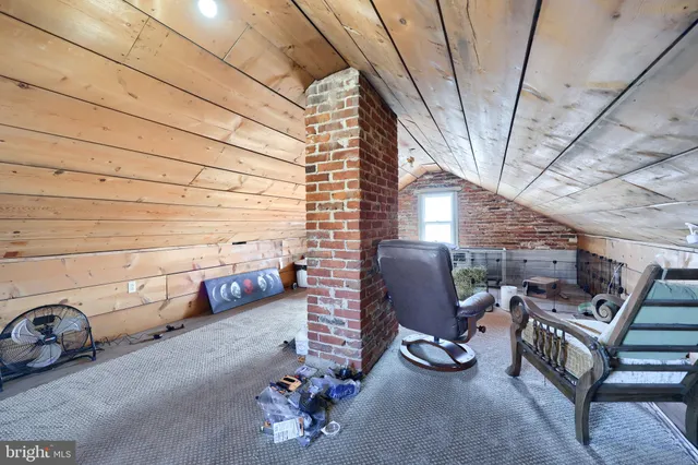 $239,900 | 1870 North Susquehanna Trail, York, PA 17404