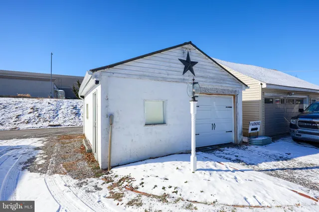 $239,900 | 1870 North Susquehanna Trail, York, PA 17404