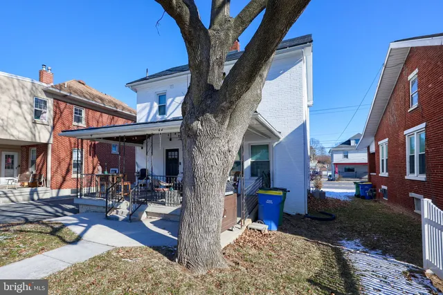 $239,900 | 1870 North Susquehanna Trail, York, PA 17404