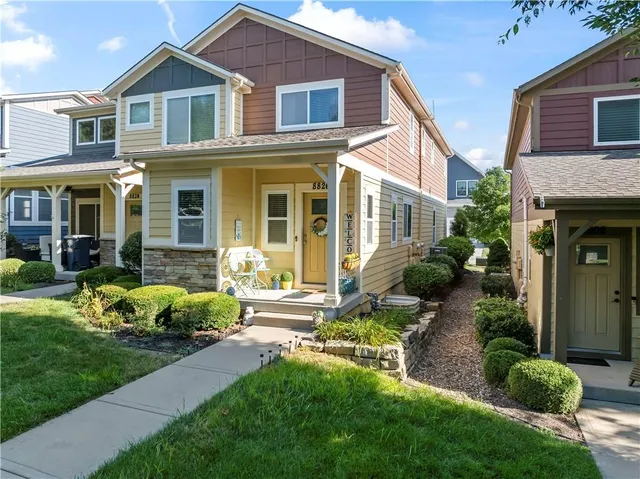 $345,000 | 8826 Northeast 80th Terrace, Kansas City, MO 64158