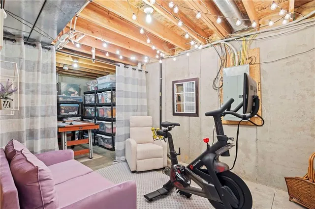 $345,000 | 8826 Northeast 80th Terrace, Kansas City, MO 64158