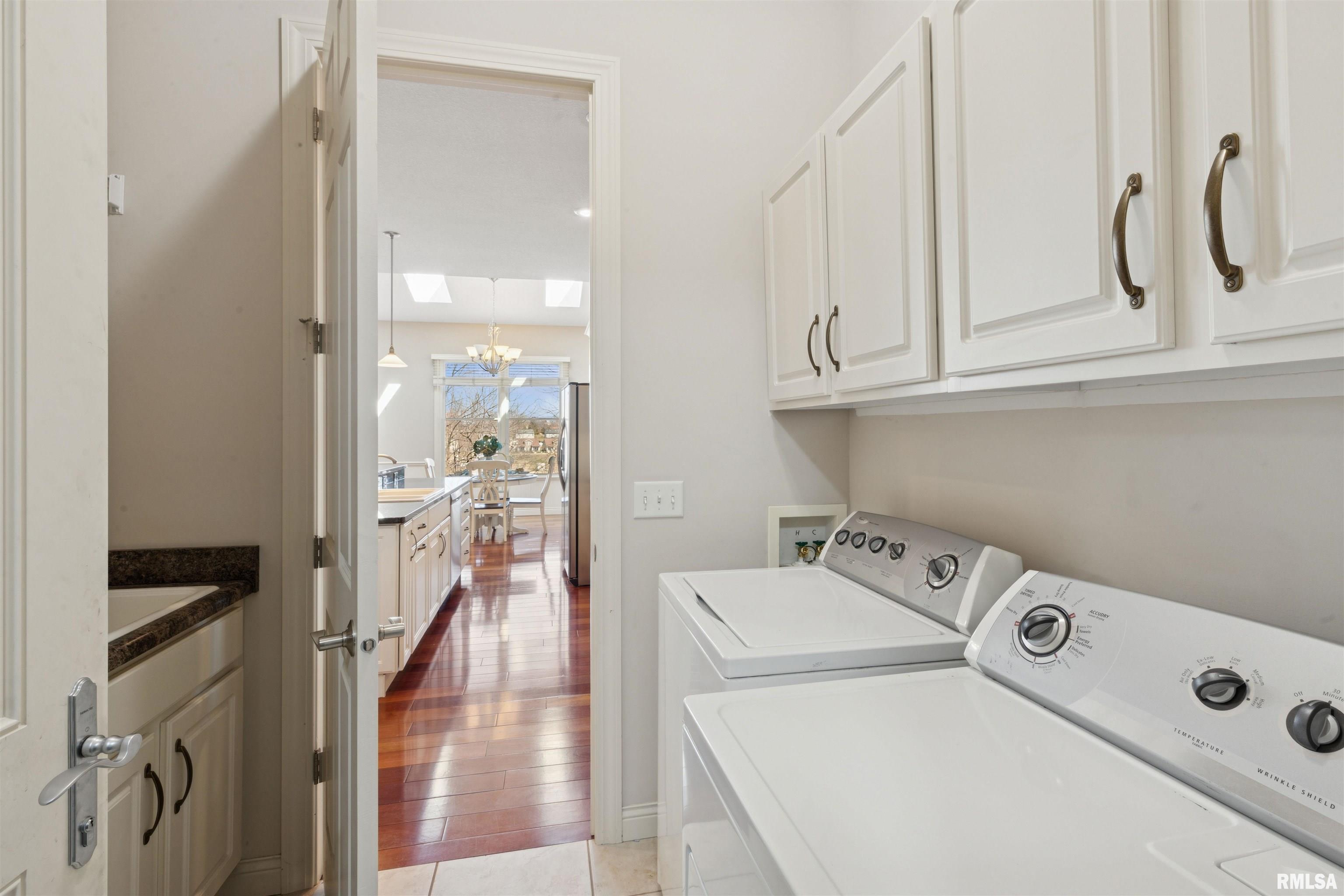 3164 Meridith Way Bettendorf, IA 52722 - Photo 26 of 32