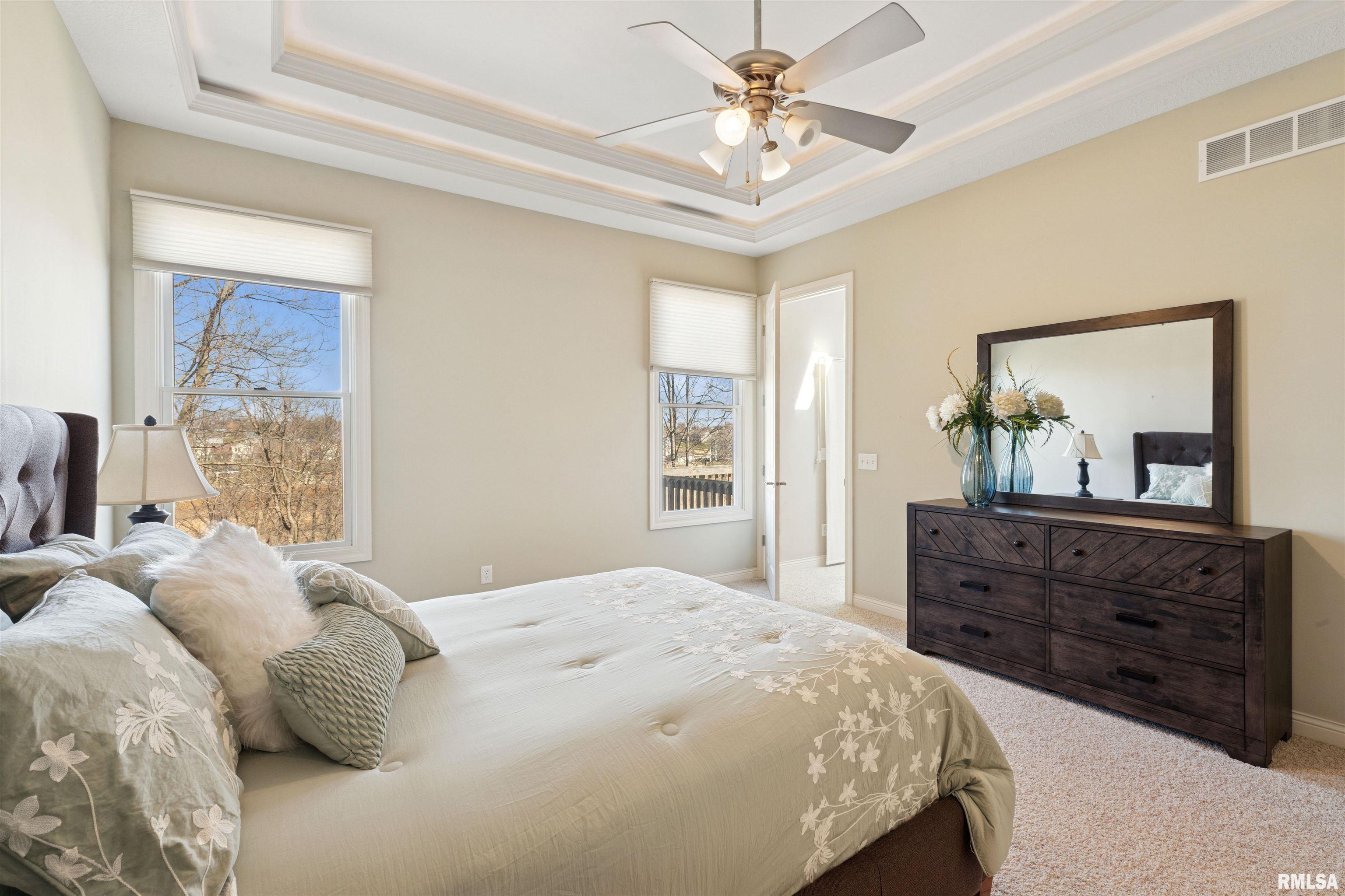 3164 Meridith Way Bettendorf, IA 52722 - Photo 29 of 32