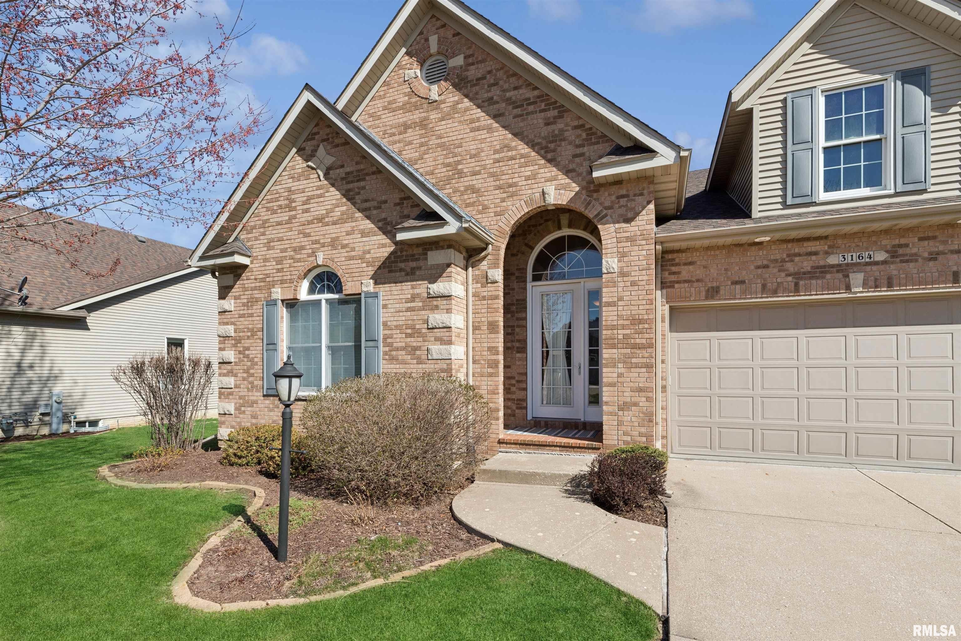 3164 Meridith Way Bettendorf, IA 52722 - Photo 6 of 32