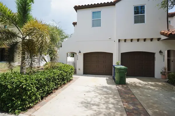 $3,300 | 4250 West Carmen Street, Tampa, FL 33609