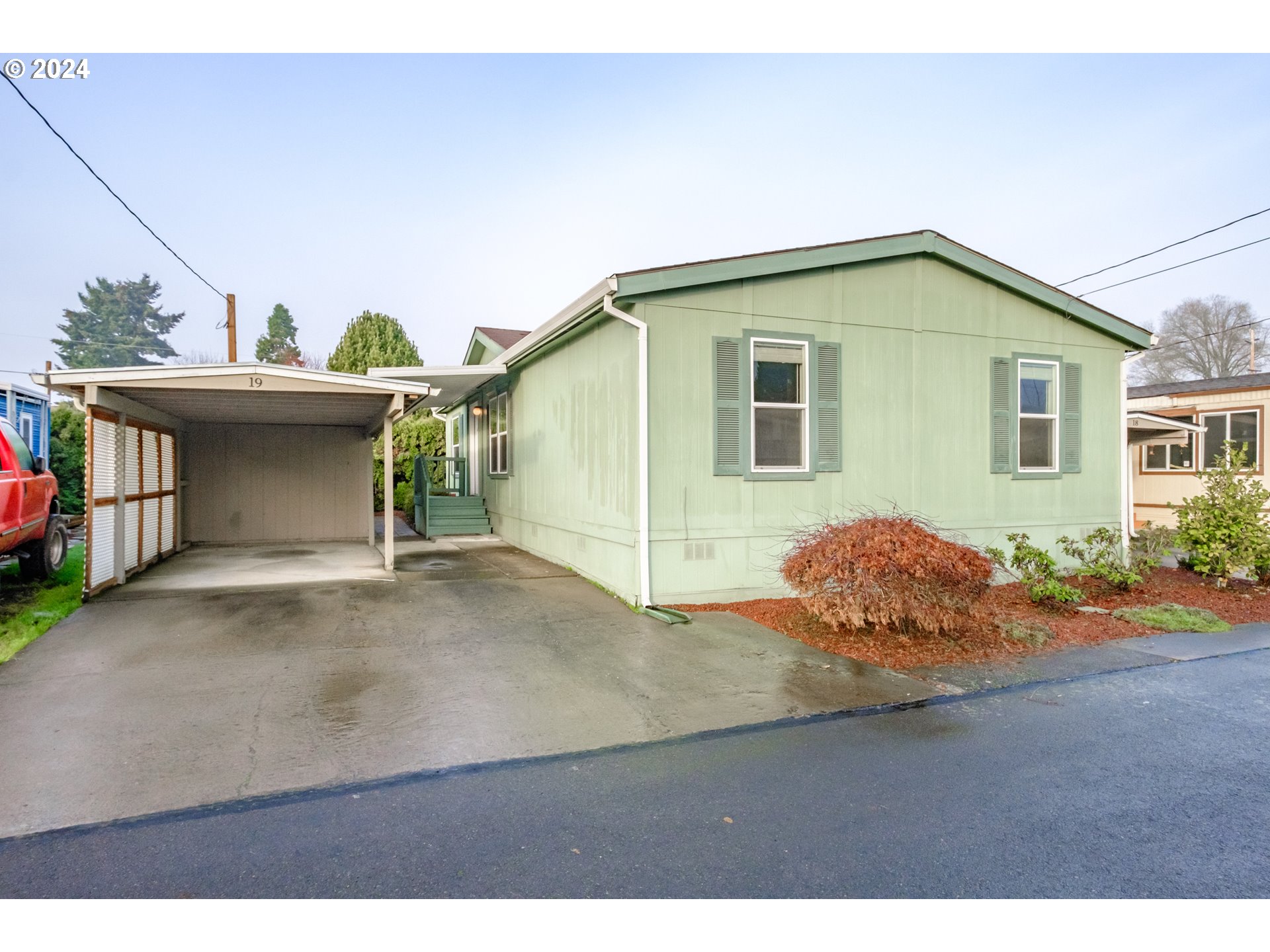 3346 Sunnyview Road, Unit 19 Salem, OR 97301 - Photo 3 of 36 Gallery Image 3