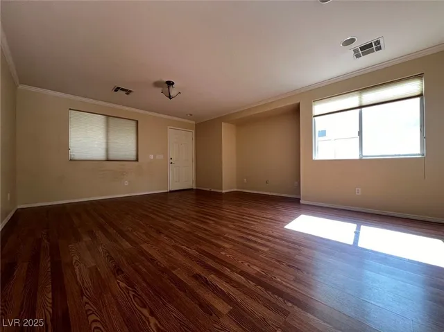 $1,900 | 5998 Banbury Heights Way, Las Vegas, NV 89139