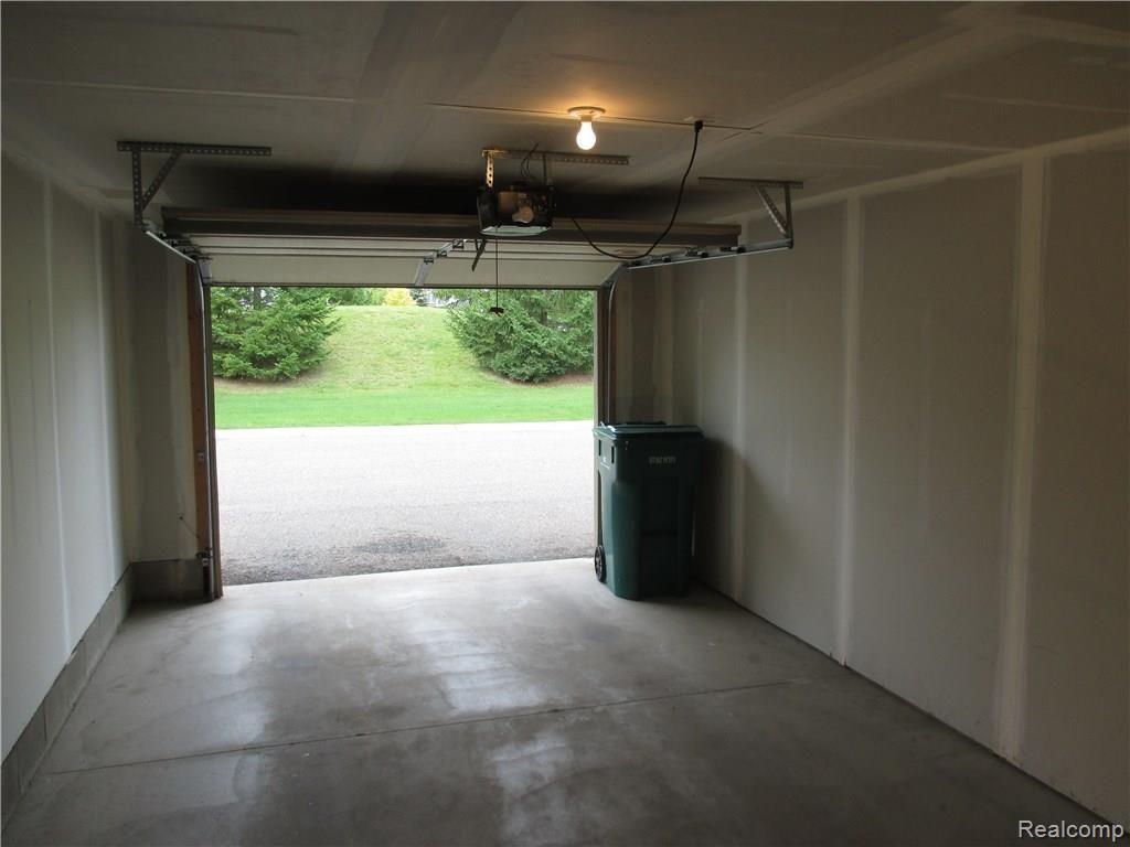 3383 Tremonte Circle Rochester, MI 48306 - Photo 23 of 27