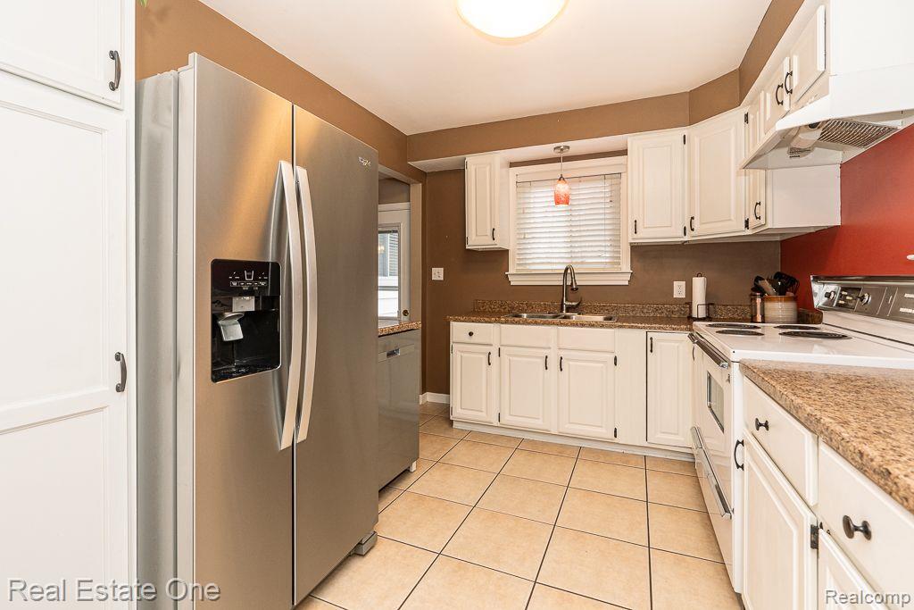 2839 Avalon Road Rochester Hills, MI 48309 - Photo 13 of 53