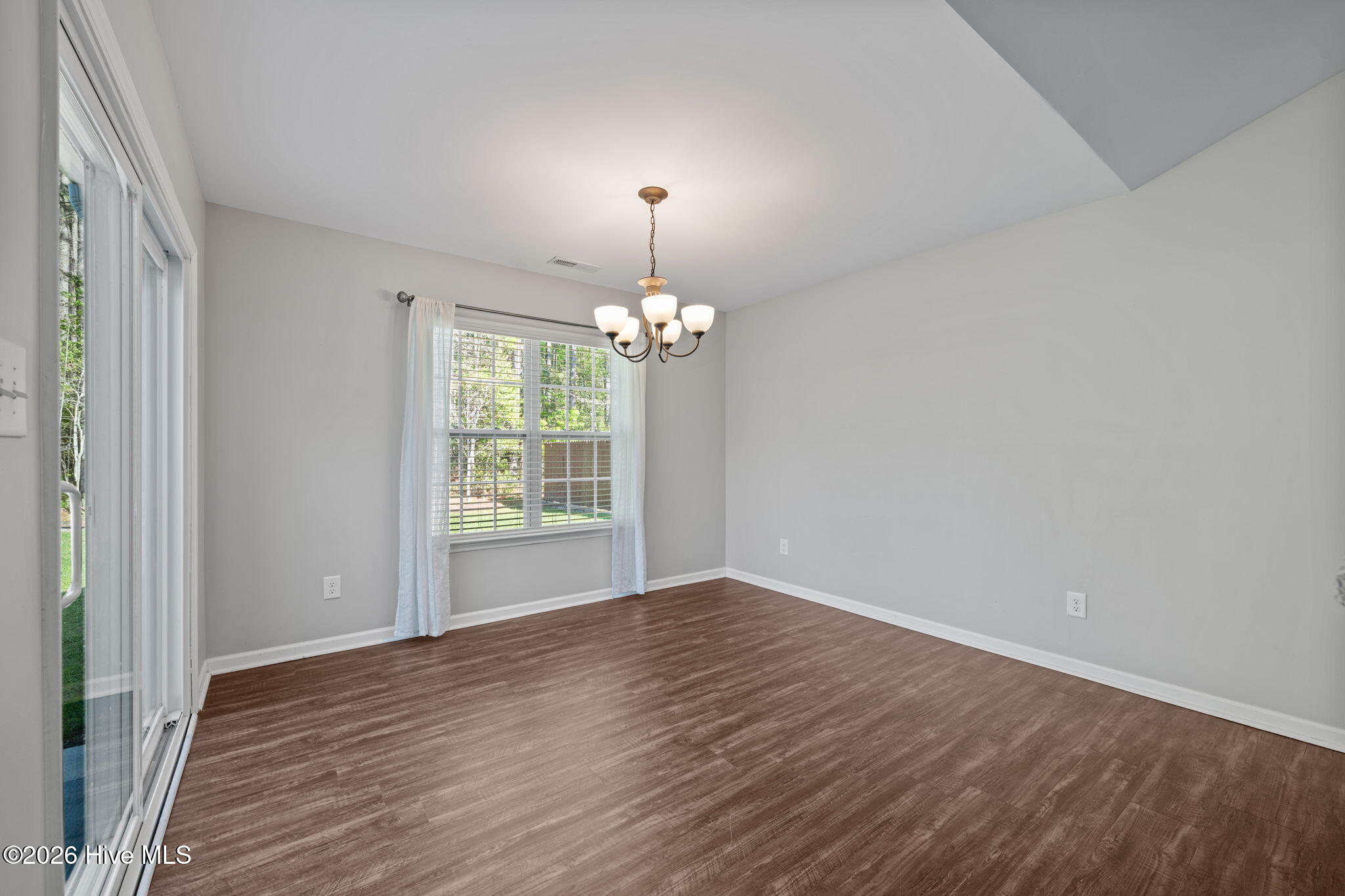 320 Station House Road New Bern, NC 28562 - Photo 27 of 48 29-web-or-mls-DSC_8068