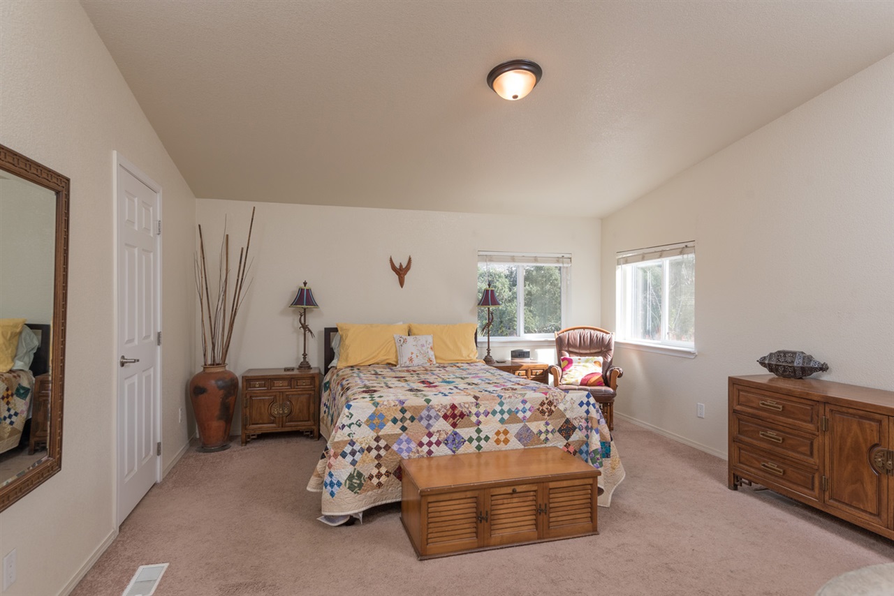 30318 Lilac Road Valley Center, CA 92082 - Photo 14 of 25