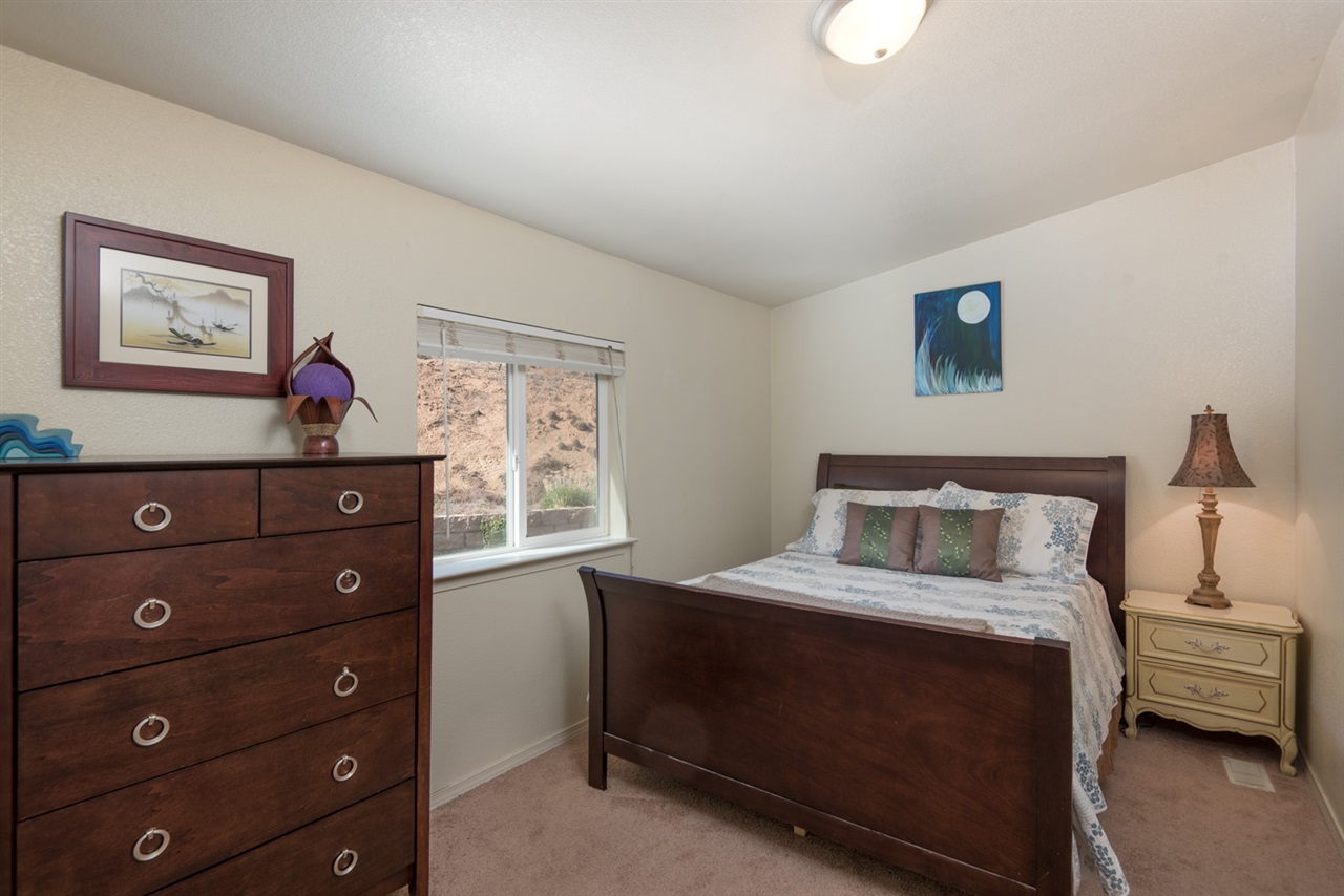 30318 Lilac Road Valley Center, CA 92082 - Photo 17 of 25
