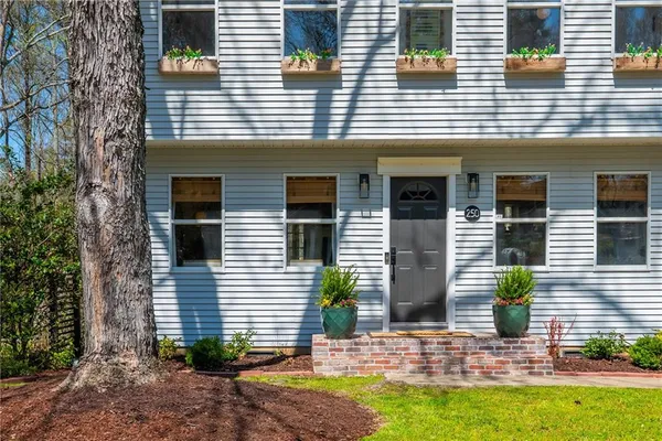 $745,000 | 250 Park Bridge Lane, Roswell, GA 30075
