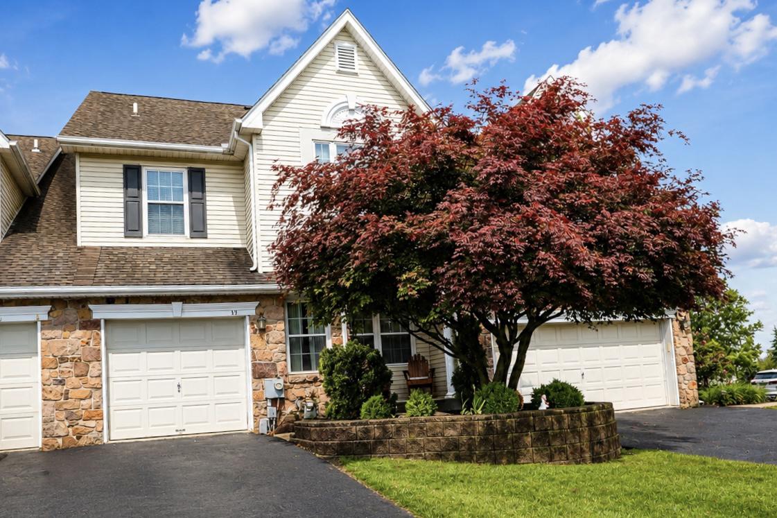93 Kulp Road West Chalfont, PA 18914 - Photo 2 of 29 Gallery Image 2