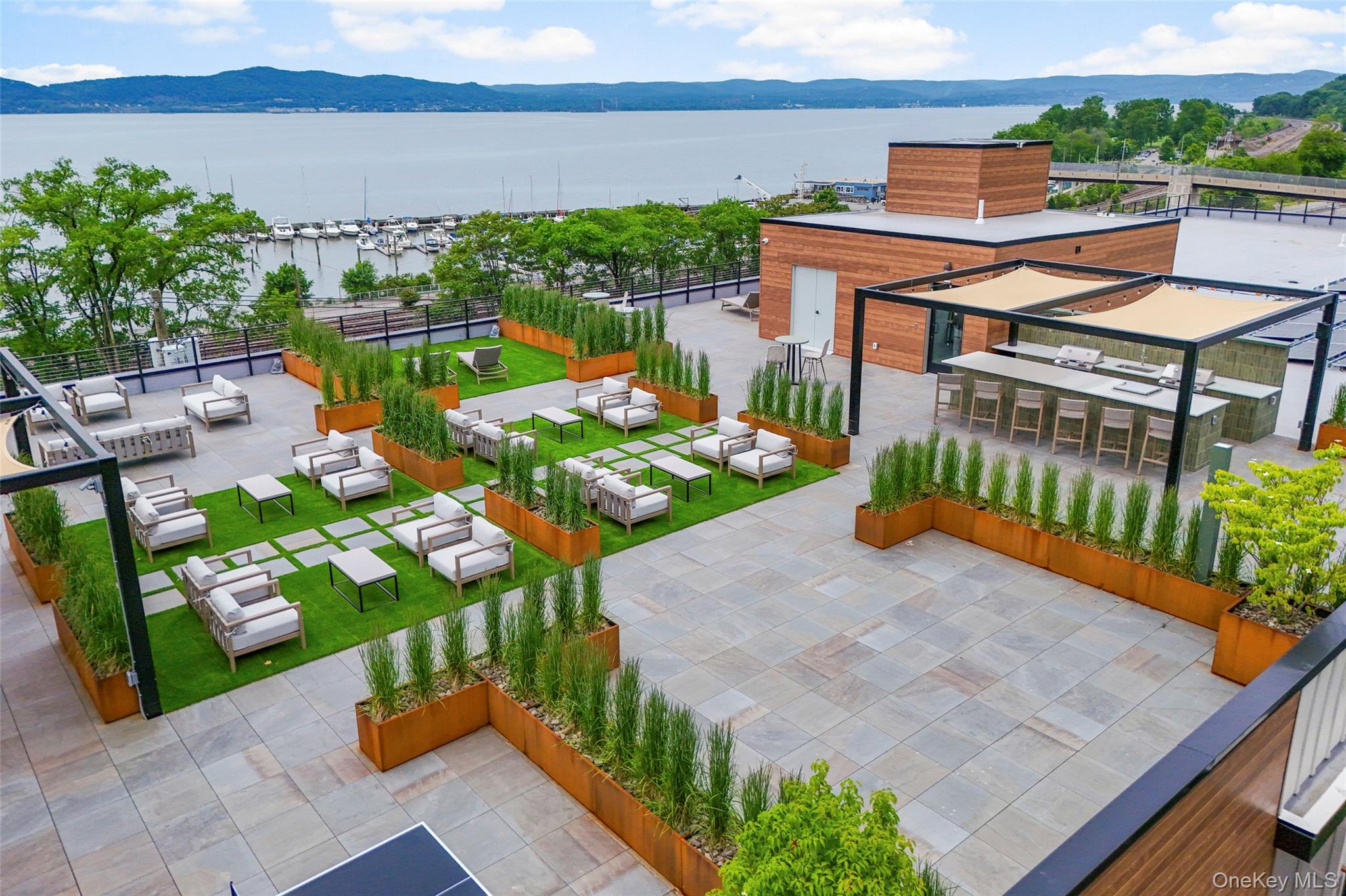 25 North Riverside Avenue, Unit 211 Croton-on-Hudson, NY 10520 - Photo 5 of 50