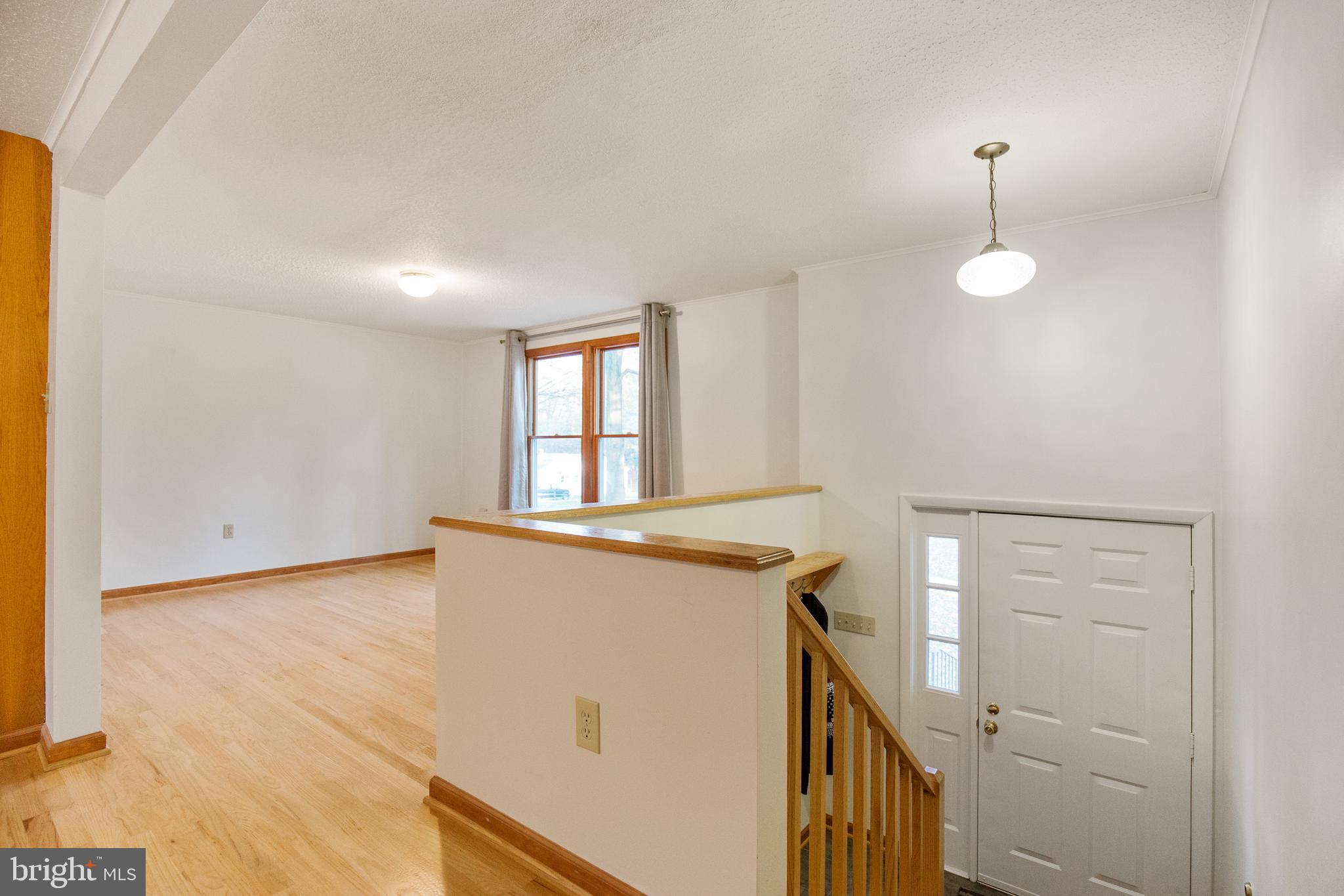 13218 Pine Road Bowie, MD 20720 - Photo 2 of 29 Gallery Image 2