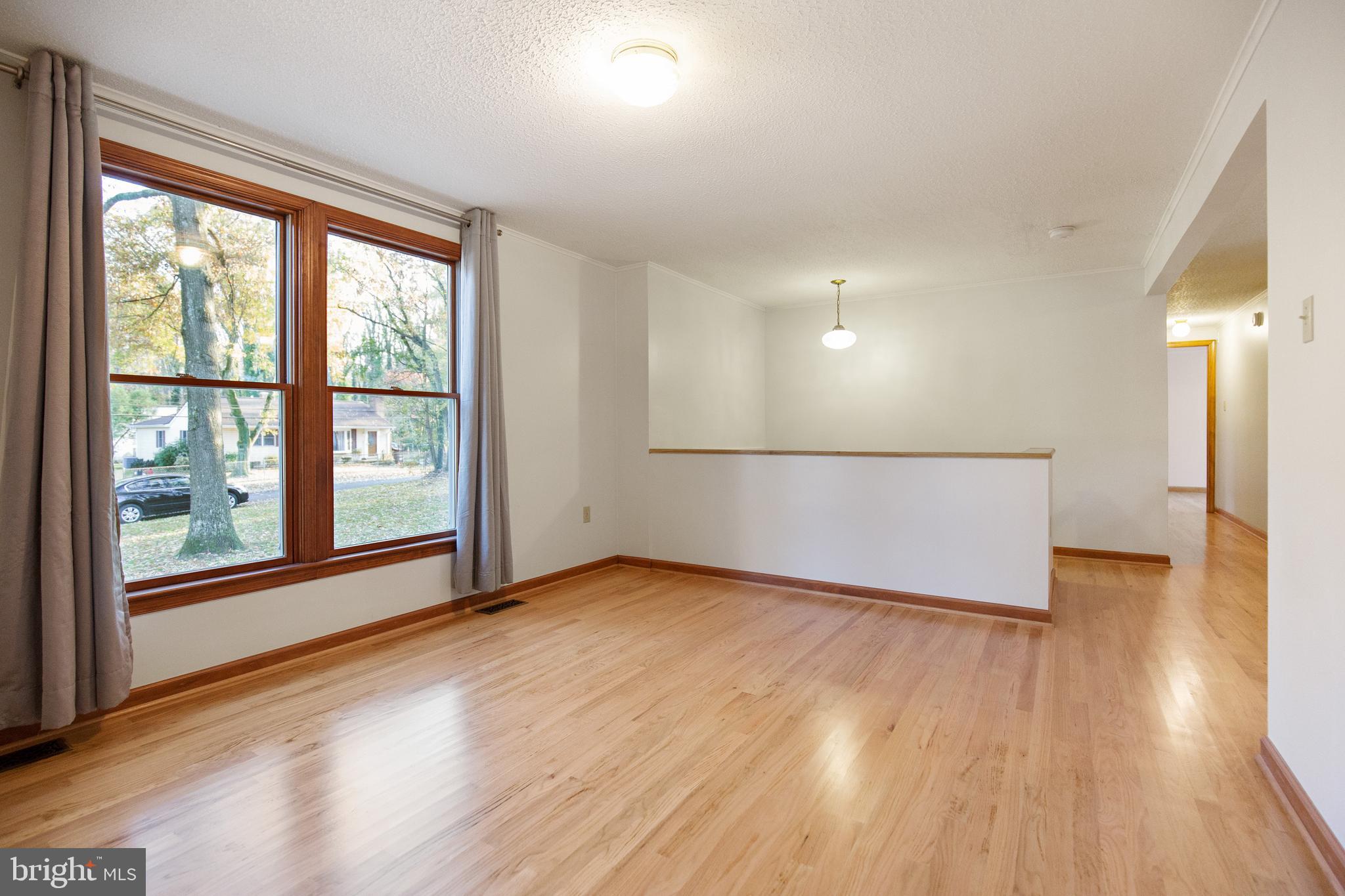 13218 Pine Road Bowie, MD 20720 - Photo 3 of 29 Gallery Image 3
