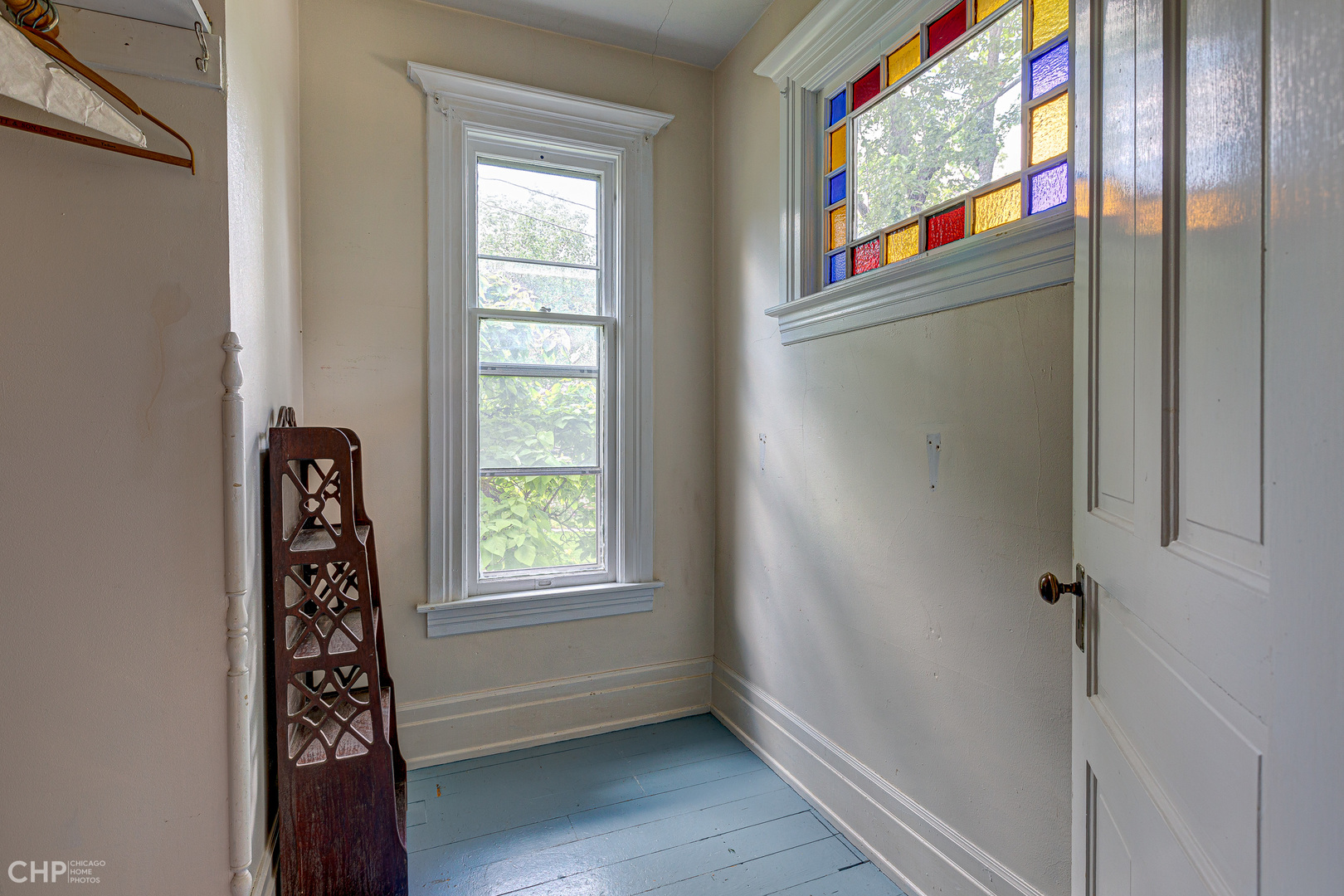 5725 Broadway Road Richmond, IL 60071 - Photo 24 of 26 a view of an entryway with a window