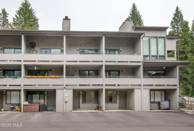 $675,000 | 5197 Black Gore Drive, Unit B2, Vail, CO 81657