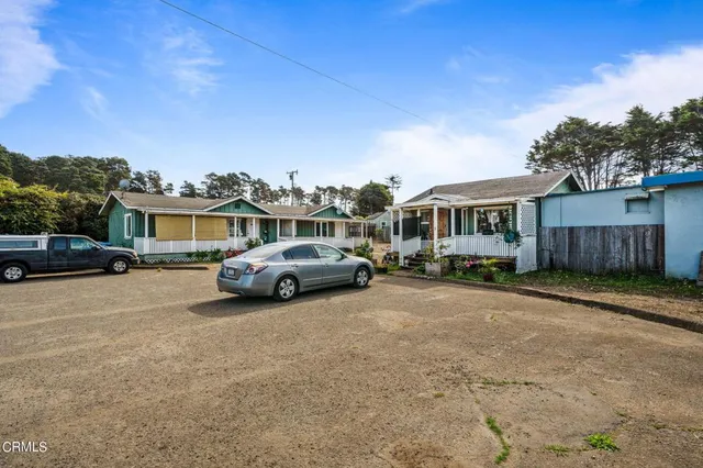 $980,000 | 18781 Highway 1, Fort Bragg, CA 95437