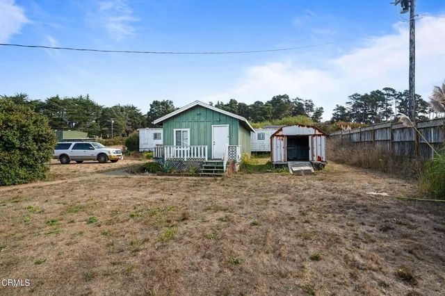 $980,000 | 18781 Highway 1, Fort Bragg, CA 95437