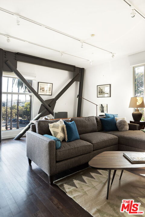 1513 9th Street, Unit 3 Santa Monica, CA 90401 - Photo 10 of 21
