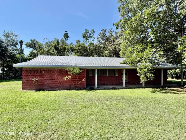$99,000 | 1627 Highway 446, Boyle, MS 38730