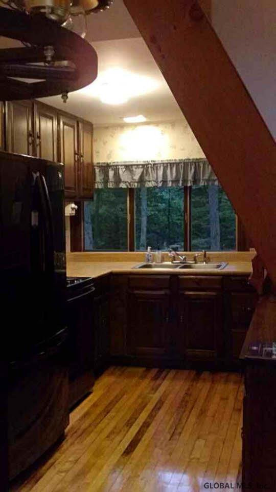 492 Goggins Road Lake George, NY 12845 - Photo 6 of 10 Photo 6