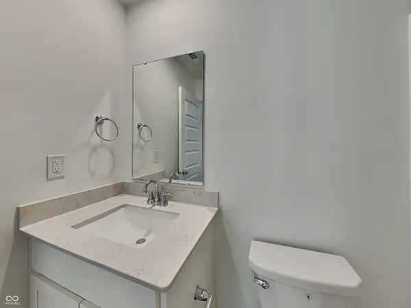 $2,249 | 11819 Moorfield Lane, Indianapolis, IN 46235