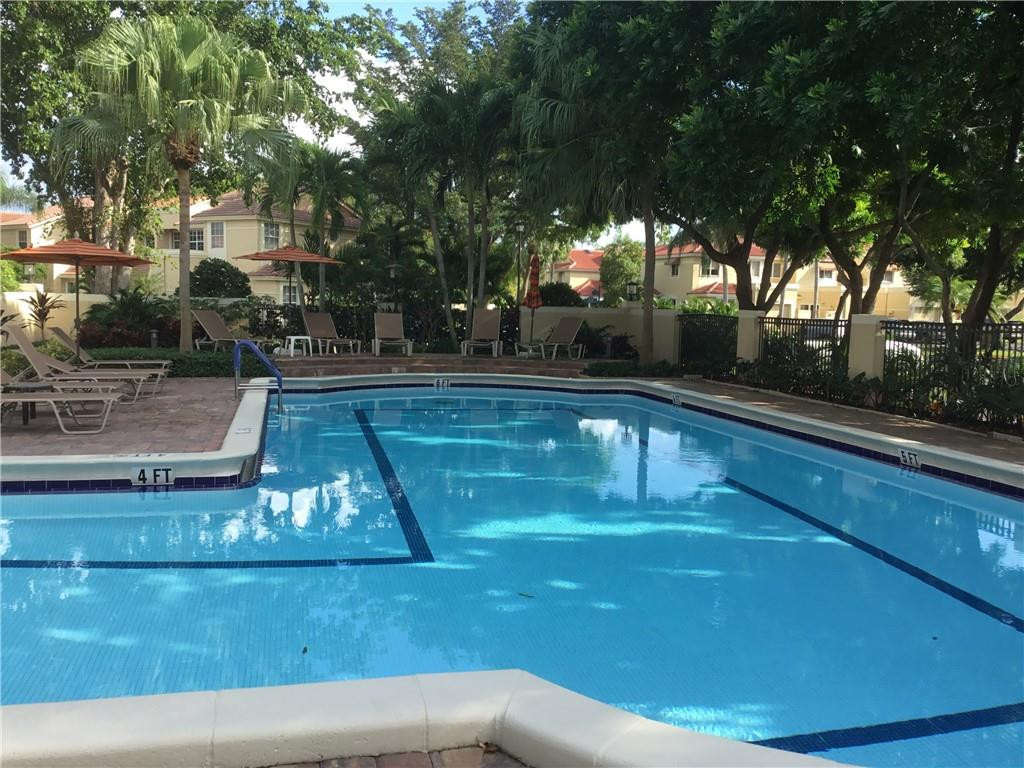 663 Corona Way Deerfield Beach, FL 33442 - Photo 28 of 37 Photo 28