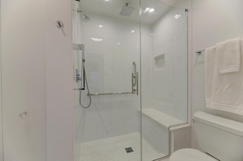 4000 Dundee Road, Unit 107 Northbrook, IL 60062 - Photo 17 of 31