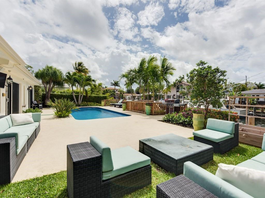 640 Marine Drive Boca Raton, FL 33431 - Photo 7 of 29 023_Backyard Paradise
