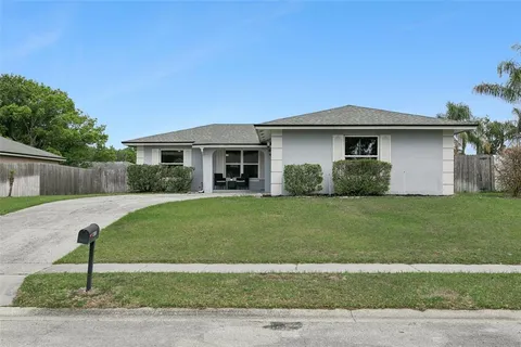 $395,000 | 102 Silver Cluster Court North, Longwood, FL 32750
